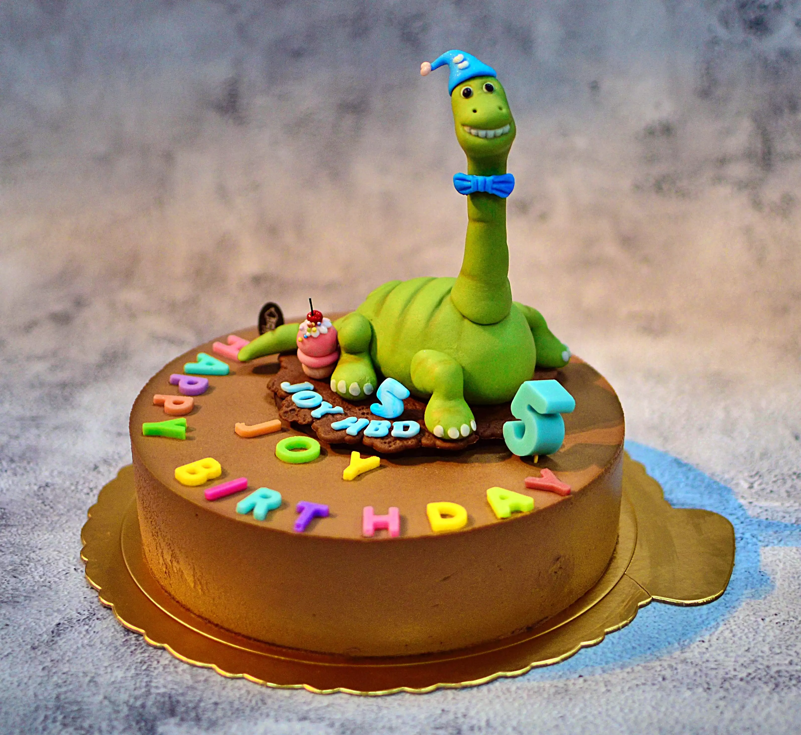 dinosaur-cake